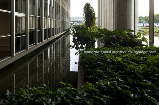 palácio da justiça oscar niemeyer