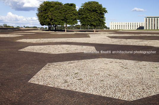 praça dos cristais burle marx