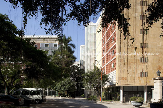 three buildings at guinle park lucio costa