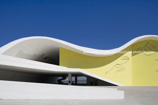 teatro popular - caminho niemeyer oscar niemeyer