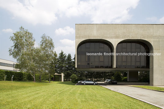 fata headquarters oscar niemeyer