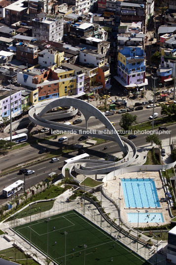 passarela rocinha oscar niemeyer