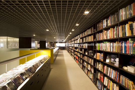 livraria da vila - cidade jardim isay weinfeld