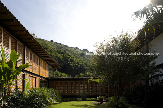 casa mp bernardes+jacobsen