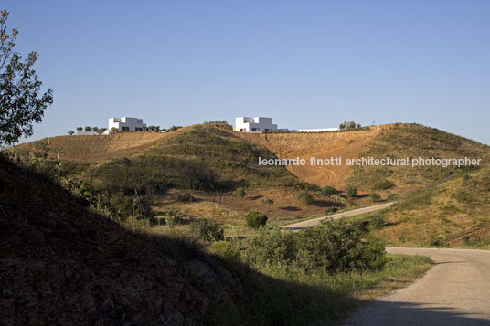 duas casas em casa queimada bak gordon arquitectos