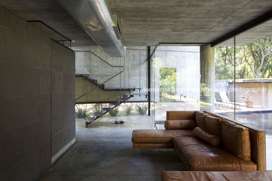 surubi house javier corvalan