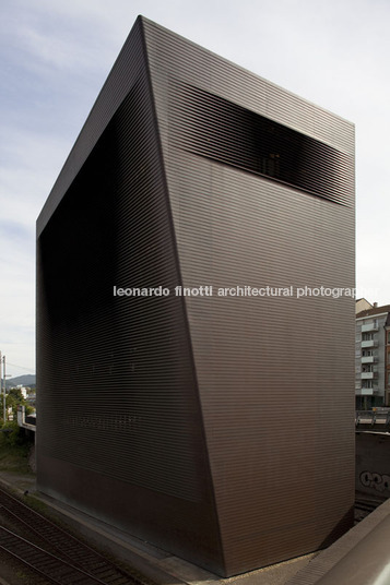 central switch-yard herzog & de meuron