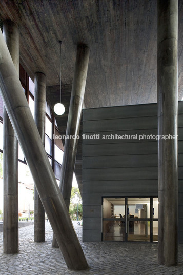 biblioteca - universidade dos açores atelier santos