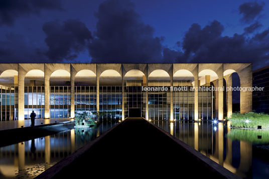 palácio do itamaraty oscar niemeyer