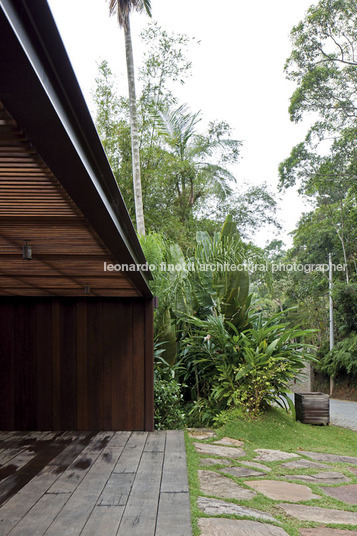 casa amb - taguaíba bernardes+jacobsen