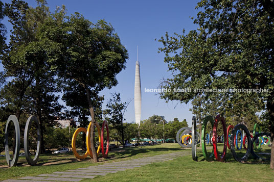 parque del bicentenario susana lescano