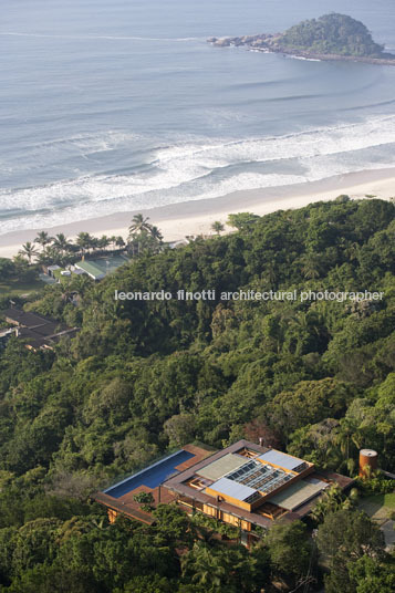 casa fw - são pedro bernardes+jacobsen