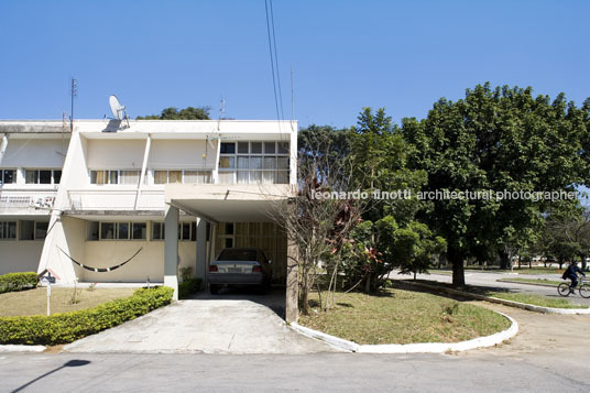 h-21 officers residences at ita oscar niemeyer