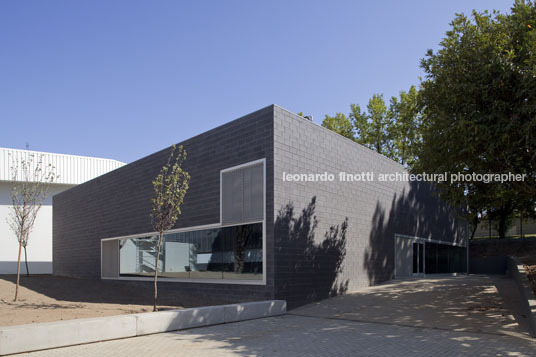 escola secundária garcia de orta bak gordon arquitectos