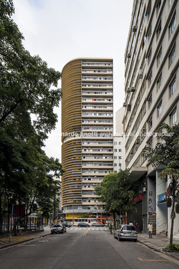 edifício montreal oscar niemeyer