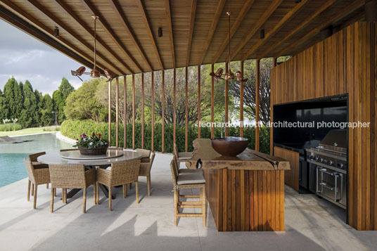 casa gcp - fazenda boa vista bernardes arquitetura