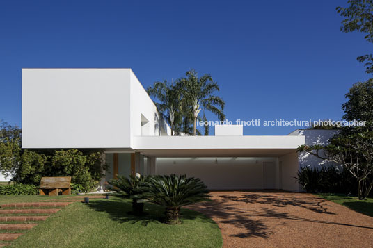 ek house modo arquitetura