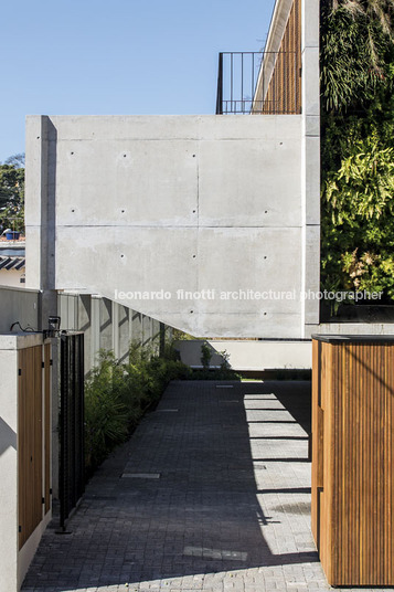 vila aspicuelta tacoa arquitetos associados