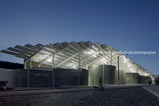 arena do morro herzog & de meuron