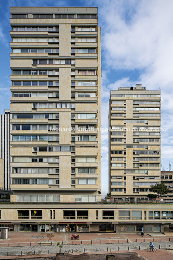 bogotá snapshots several architects