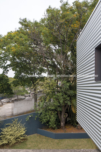 casa lp metro arquitetos