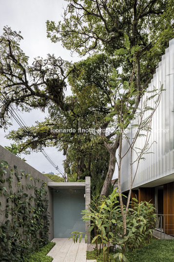 casa jzl bernardes arquitetura