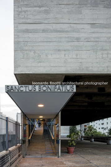 igreja são bonifácio hans broos