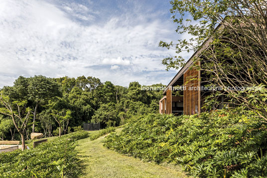 residência dg - quinta da baroneza gui mattos