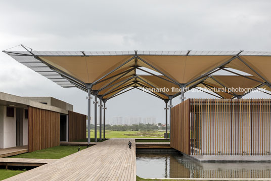 olympic golf course rua arquitetos