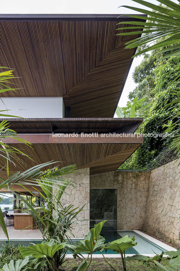 casa ab jacobsen arquitetura