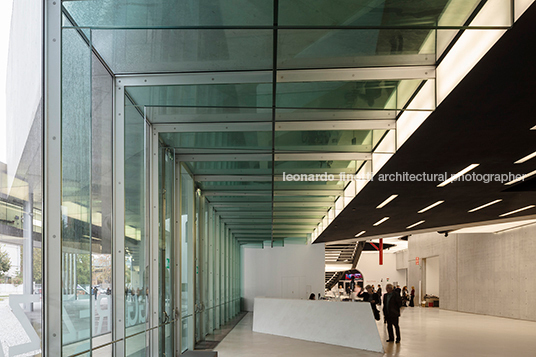 maxxi museum zaha hadid