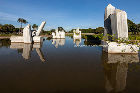 praça dos cristais burle marx