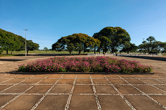 praça dos cristais burle marx