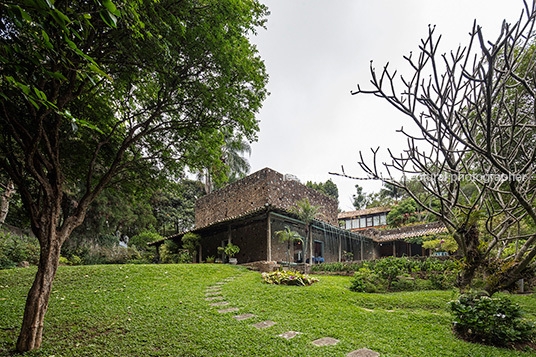 valeria cirell house lina bo bardi