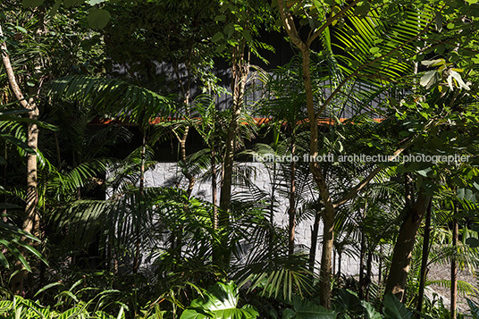 casa cmh - são pedro jacobsen arquitetura