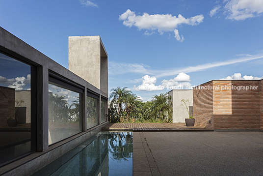 ouro preto studios arquitetos associados