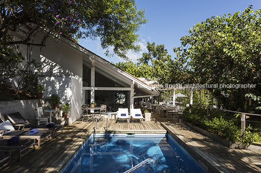 casa verde at felissimo jobim carlevaro arquitetos