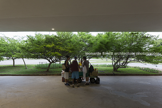 marquise - parque ibirapuera oscar niemeyer