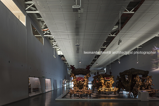 museu dos coches paulo mendes da rocha