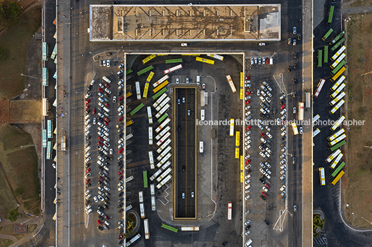 eixão bus station lucio costa