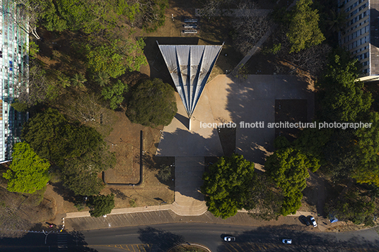 igreja nossa senhora de fátima oscar niemeyer