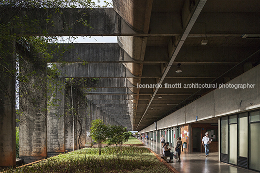 icc (minhocão) - unb oscar niemeyer