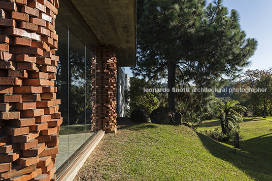 museu do tijolo brasil arquitetura