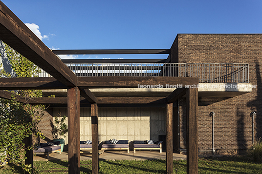 casa castro felipe caboclo arquitetura