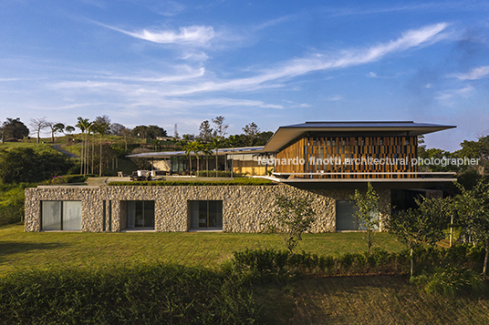 residência mje - fazenda boa vista jacobsen arquitetura