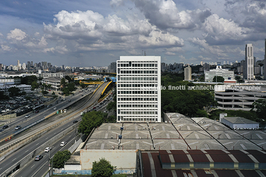 edifício villares salvador candia