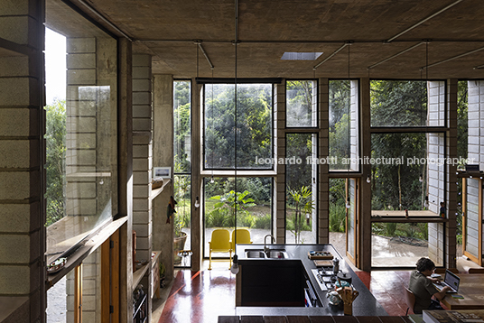 casa das minas mach arquitetos