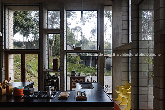 casa das minas mach arquitetos