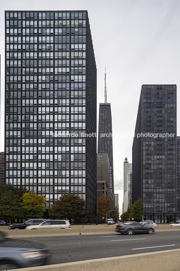 860-880 lake shore apartments mies van der rohe