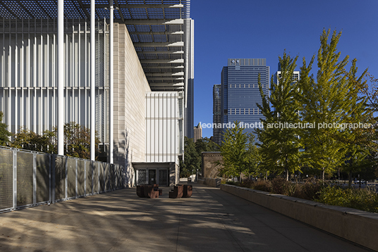 modern wing art institute of chicago museum renzo piano